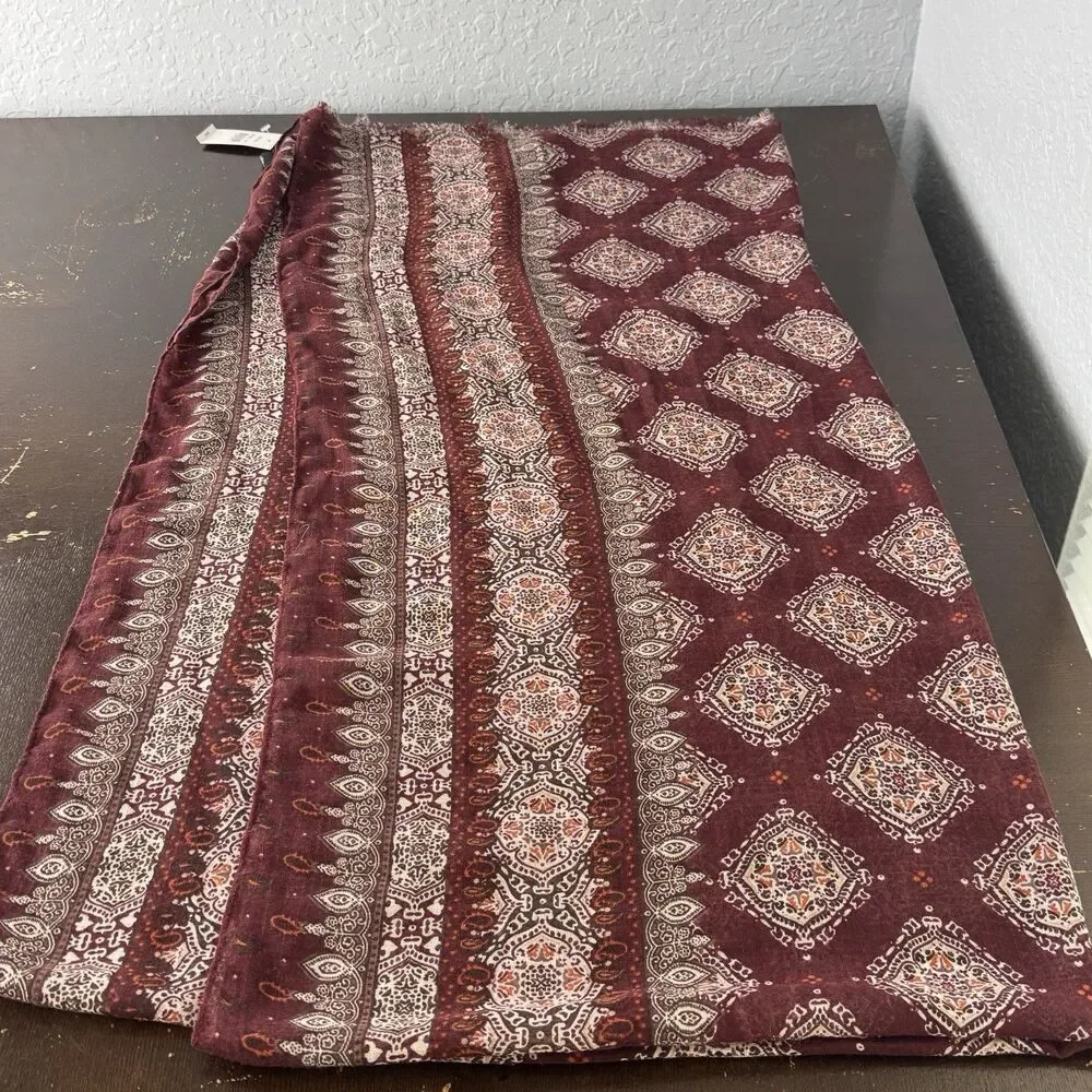 Cejon Large Red & White Scarf 77”x37” Rectangular Burgundy Shawl Polyester Wrap